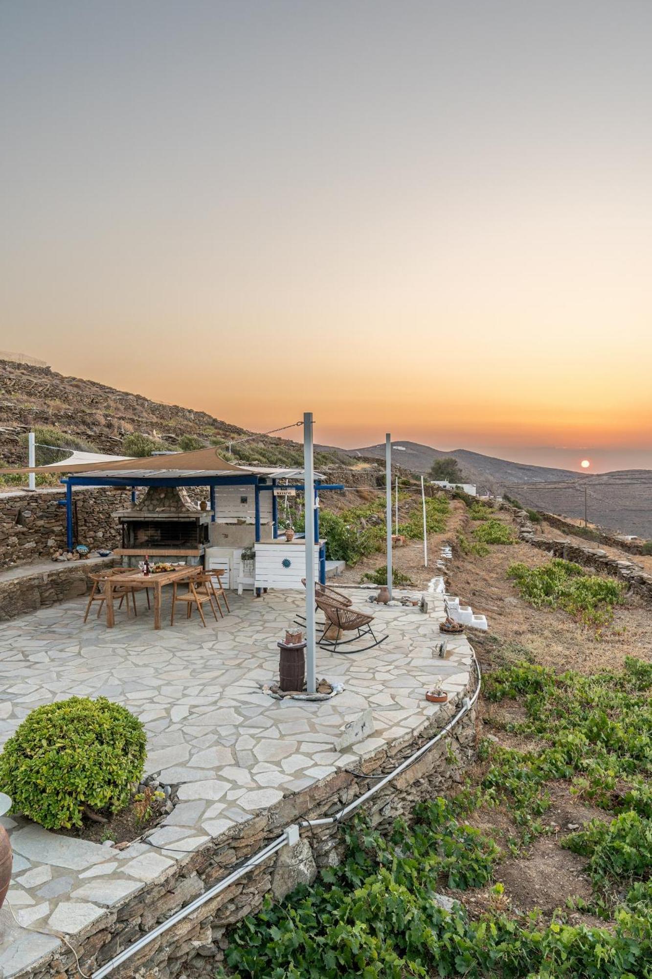Mitato View Serifos Platis Gialos Kentarchos